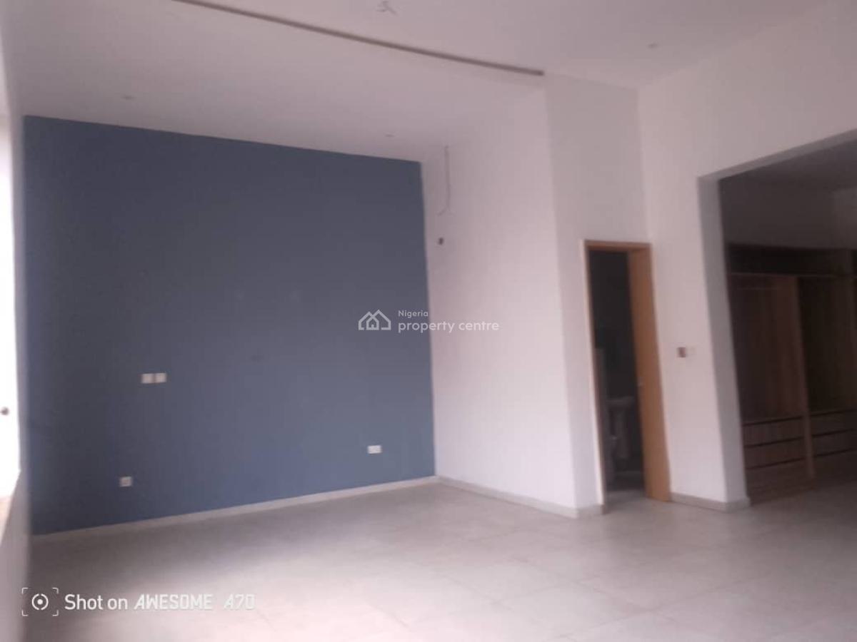 Spacious 4bedroom Terraced Duplex with Bq in Osapa London. Lekki, Osapa, Lekki, Lagos, Terraced Duplex for Rent