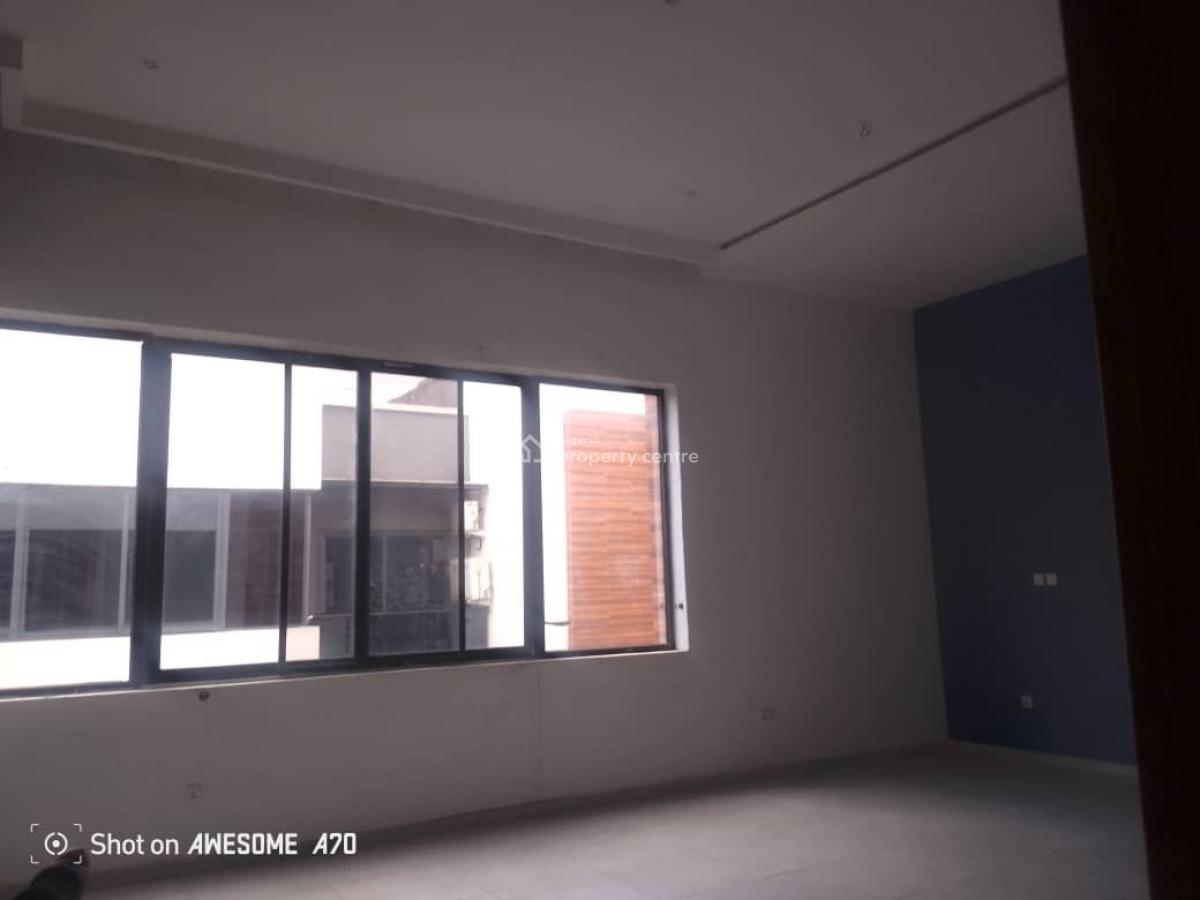 Spacious 4bedroom Terraced Duplex with Bq in Osapa London. Lekki, Osapa, Lekki, Lagos, Terraced Duplex for Rent