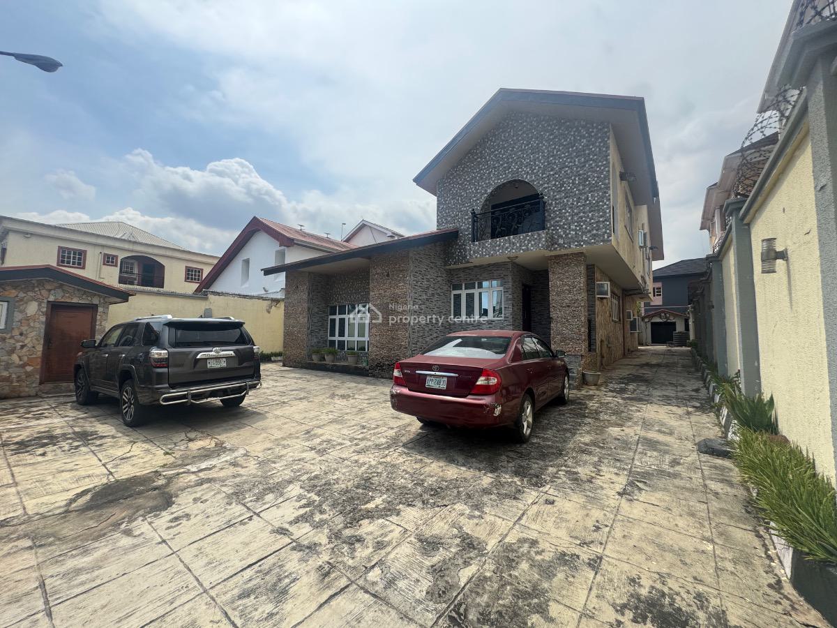 Land in a Secured Estate with a 4bedroom Detached Duplex, Secured Estate, Adeniyi Jones, Ikeja, Lagos, Residential Land for Sale