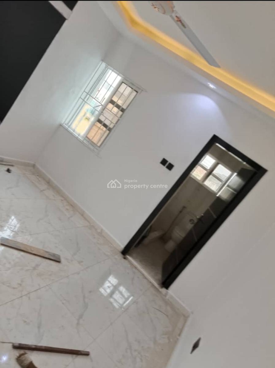 Executive 3bedroom Flat Al Ensuite in Secure Estate, Gra Phase 1, Magodo, Lagos, Flat / Apartment for Rent