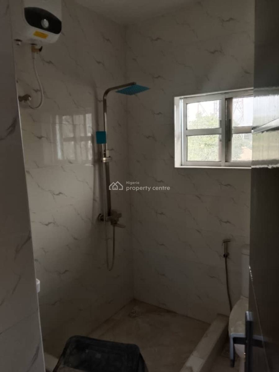 Executive 3bedroom Flat Al Ensuite in Secure Estate, Gra Phase 1, Magodo, Lagos, Flat / Apartment for Rent