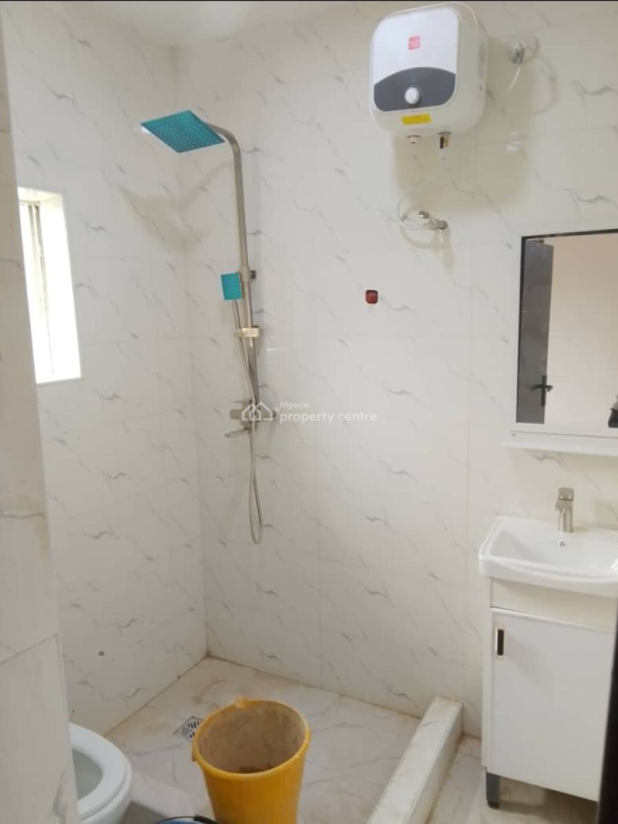 Executive 3bedroom Flat Al Ensuite in Secure Estate, Gra Phase 1, Magodo, Lagos, Flat / Apartment for Rent
