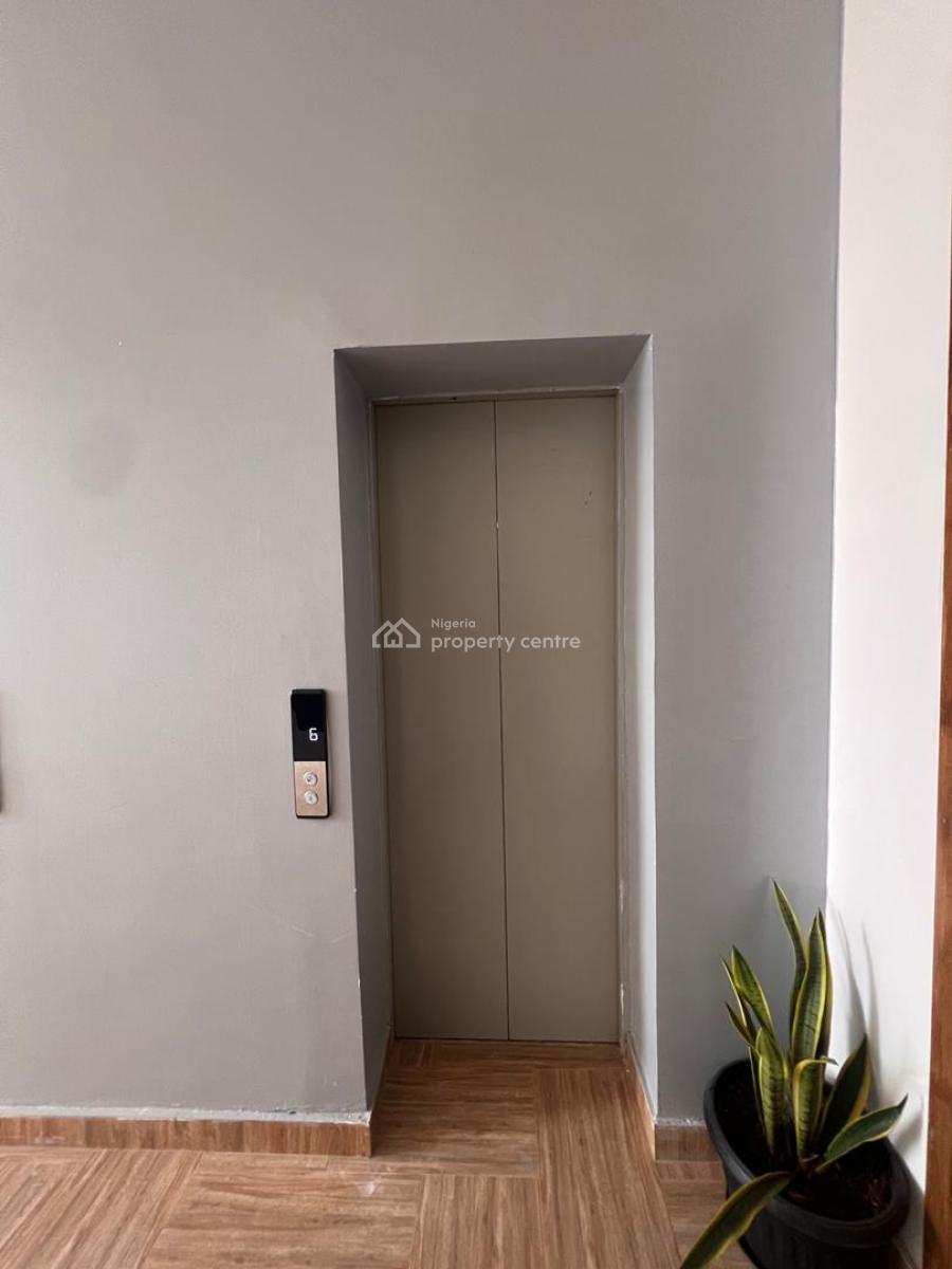 Luxurious 3 Bedroom Apartment with Elevator, Swimming Pool, Gym & Bq, Less Than 8 Minutes From Evercare Hospital, Lekki, Lekki Phase 1, Lekki, Lagos, Block of Flats for Sale