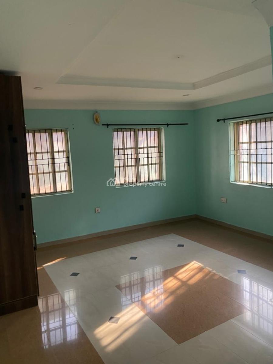 Executive & Very Spacious 3bed Duplex (2 in a Compound), Gra Phase 1, Magodo, Lagos, Flat / Apartment for Rent