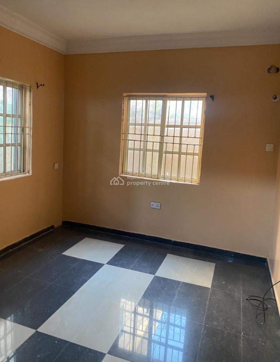 Executive & Very Spacious 3bed Duplex (2 in a Compound), Gra Phase 1, Magodo, Lagos, Flat / Apartment for Rent