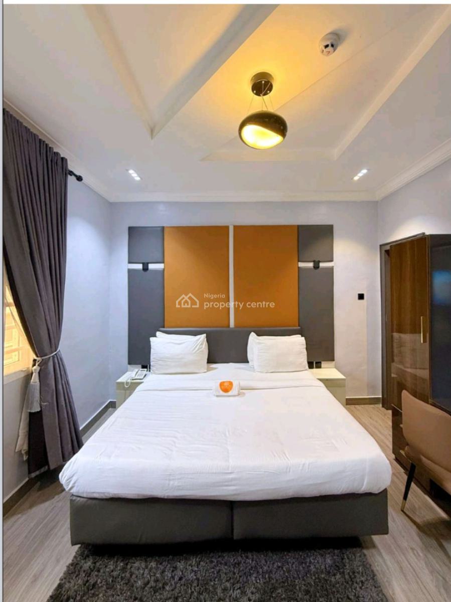 1 Bedroom Appartment, Opebi Ikeja Lagos, Opebi, Ikeja, Lagos, Self Contain (single Rooms) Short Let