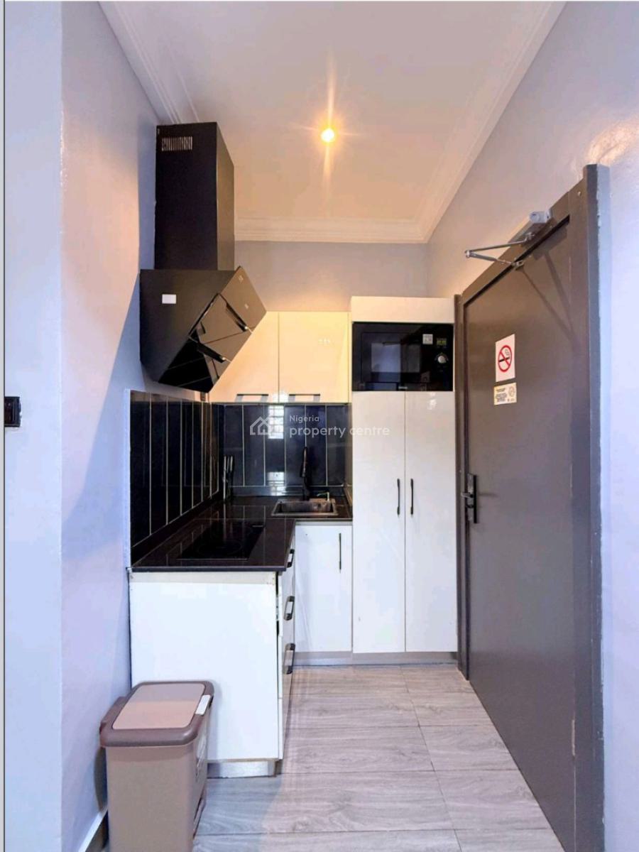 1 Bedroom Apartment, Opebi, Ikeja, Lagos, Self Contain (single Rooms) Short Let