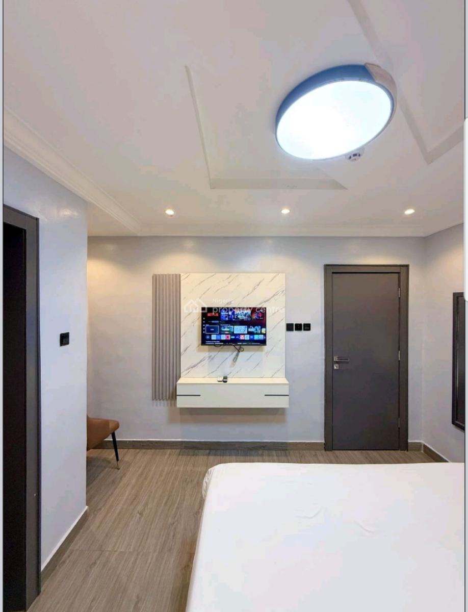 1 Bedroom Appartment, Opebi Ikeja Lagos, Opebi, Ikeja, Lagos, Mini Flat (room and Parlour) Short Let