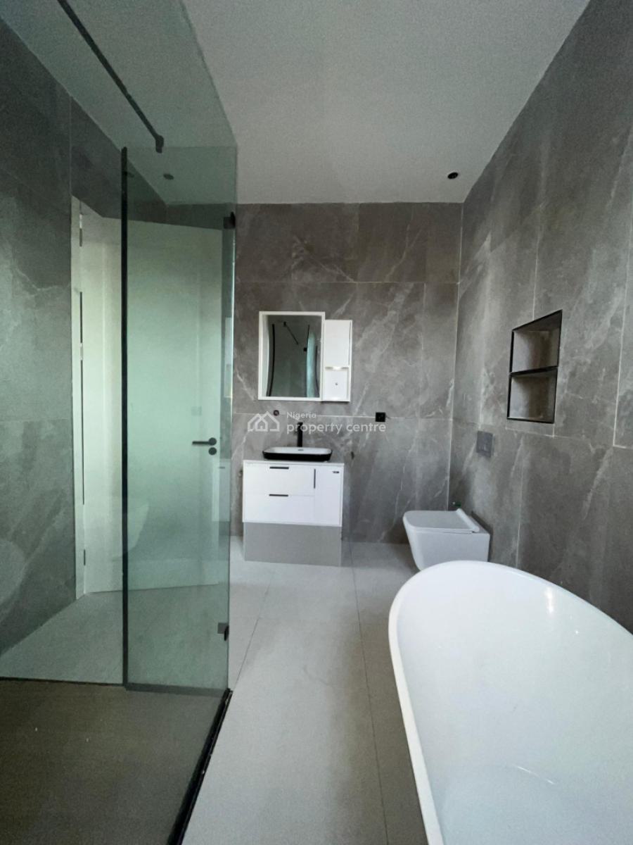 Now Selling  5bedroom Fully Detached Duplex with a Bq, Chevron 🔰, Lekki, Lagos, Detached Duplex for Sale