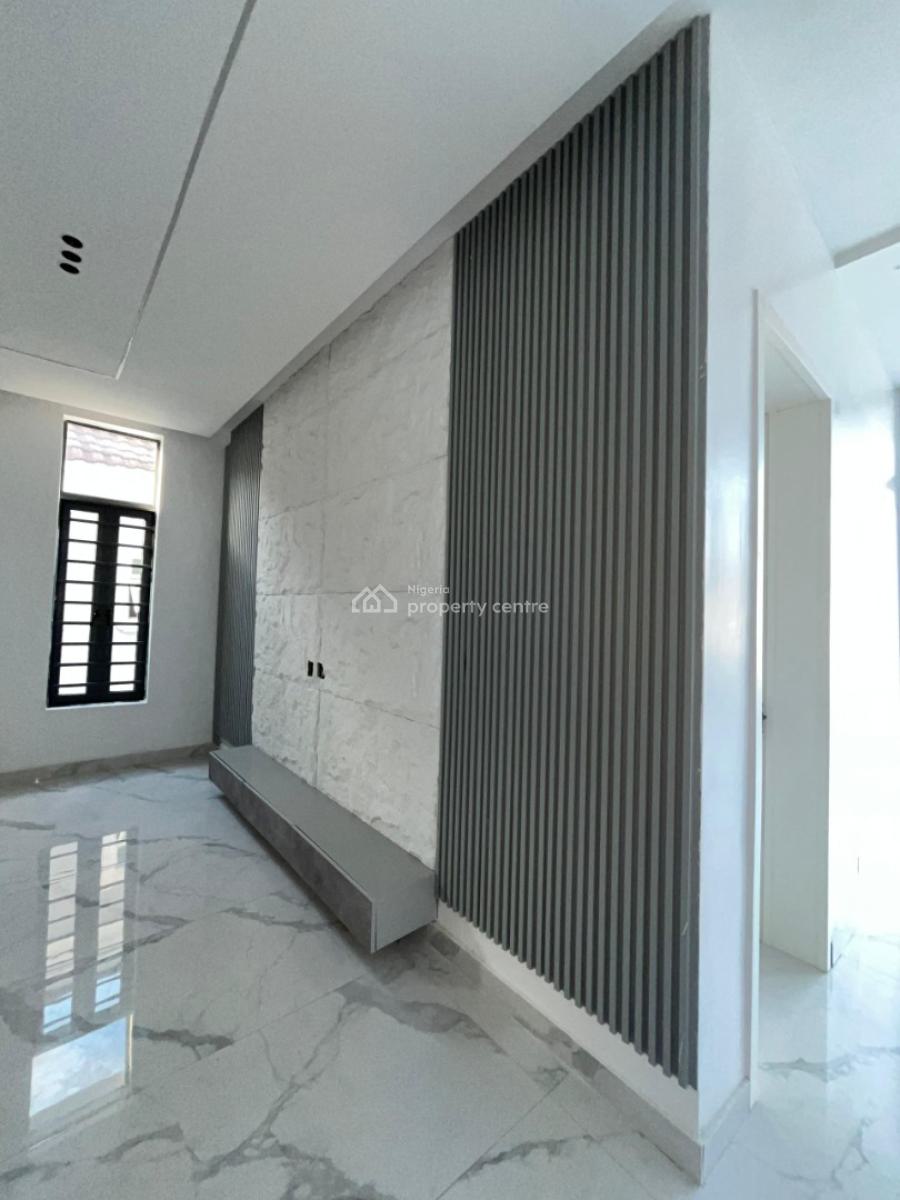 Now Selling  5bedroom Fully Detached Duplex with a Bq, Chevron 🔰, Lekki, Lagos, Detached Duplex for Sale