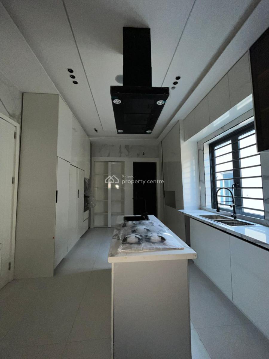 Now Selling  5bedroom Fully Detached Duplex with a Bq, Chevron 🔰, Lekki, Lagos, Detached Duplex for Sale