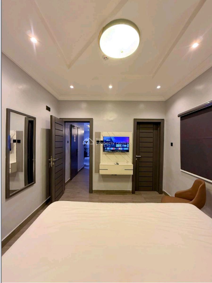 2 Bedroom Appartment, Opebi, Ikeja, Lagos, Flat / Apartment Short Let