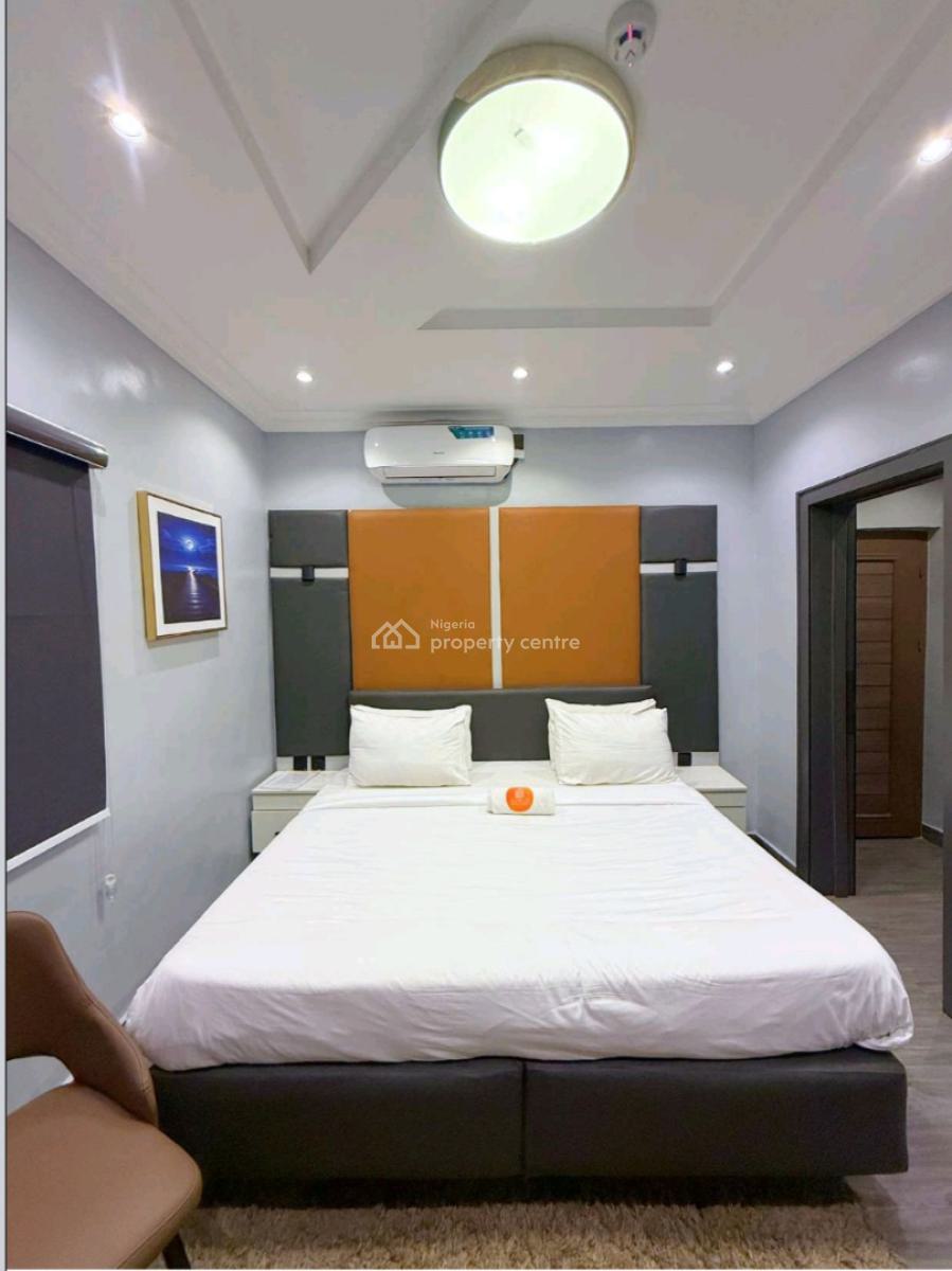 2 Bedroom Appartment, Opebi, Ikeja, Lagos, Flat / Apartment Short Let