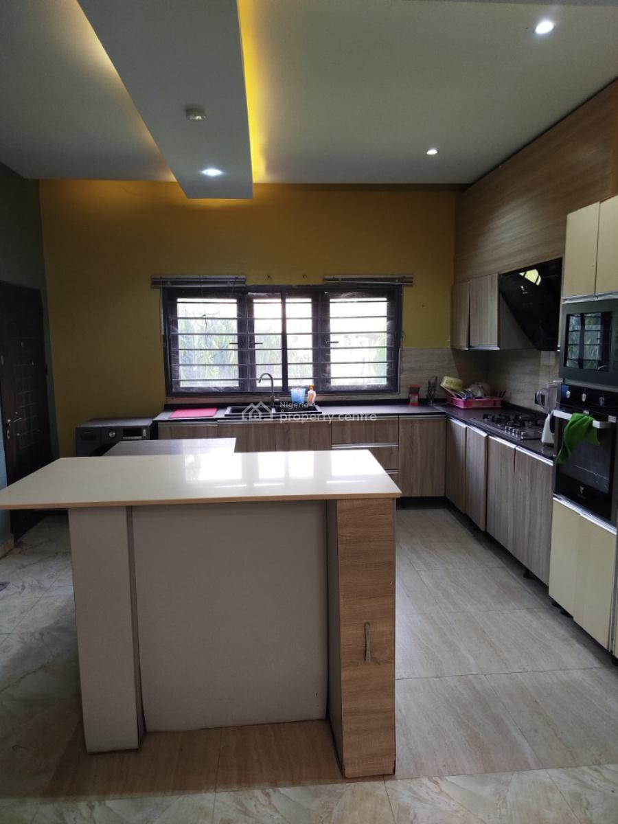 Exquisite 4 Bedrooms Terrace Duplex with 2 Rooms Bq., Life Camp, Abuja, Terraced Duplex for Rent