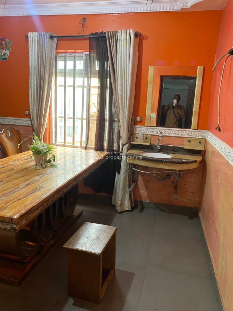 6 Bedroom Duplex, Diamond Estate Command Road, Ipaja, Lagos, Detached Duplex for Sale