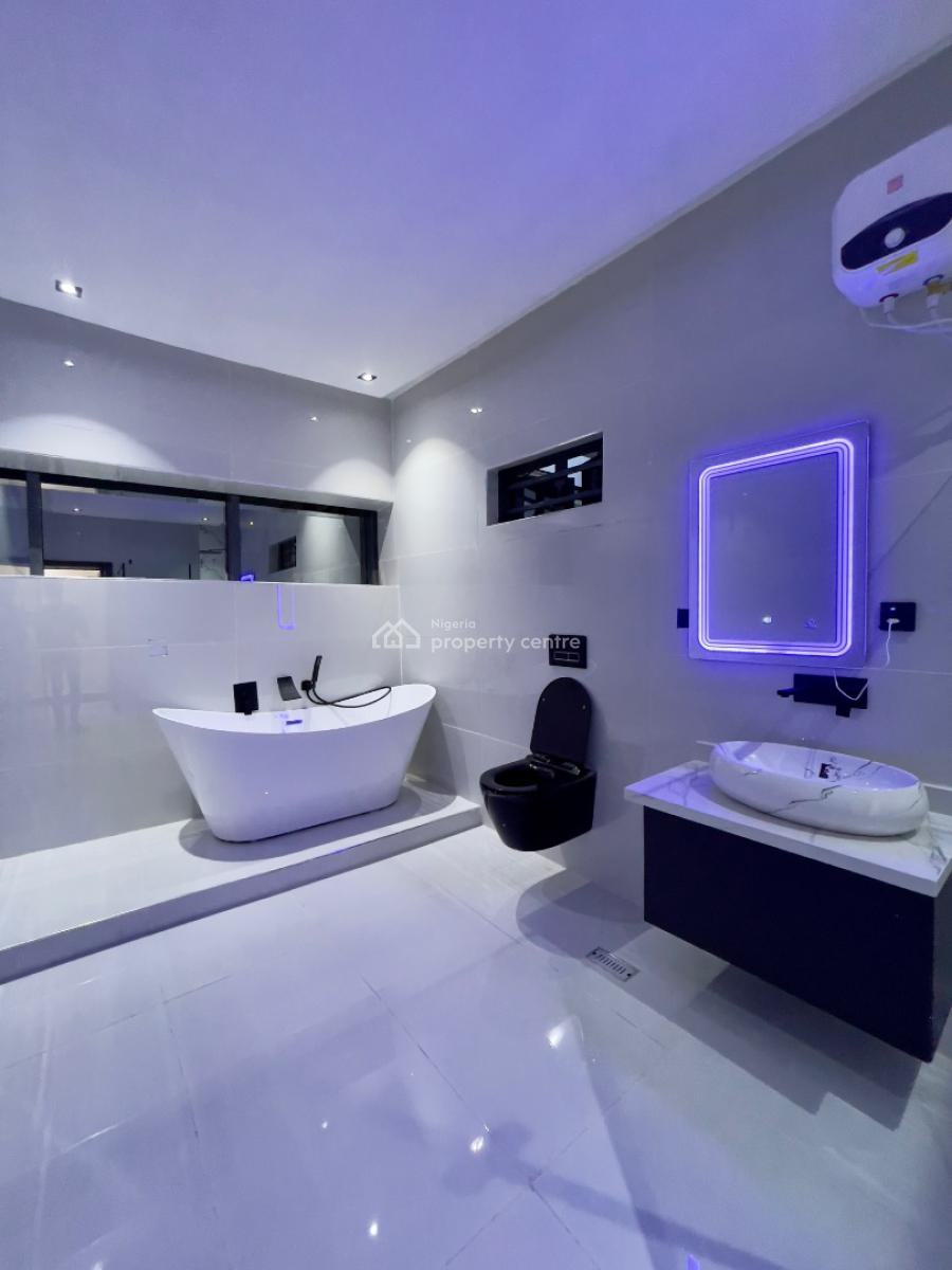 Exquisitely Built 5 Bed Luxury  Detached Smart Home with Rooftop Terra, Ologolo, Lekki, Lagos, Detached Duplex for Sale