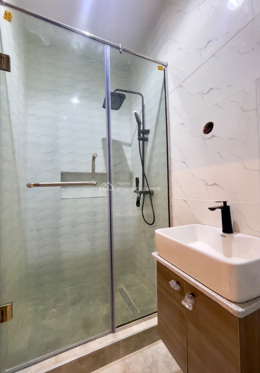 Absolutely Decent 2 and 3 Bed Apartment with Gym, Ikate, Lekki, Lagos, Flat / Apartment for Sale