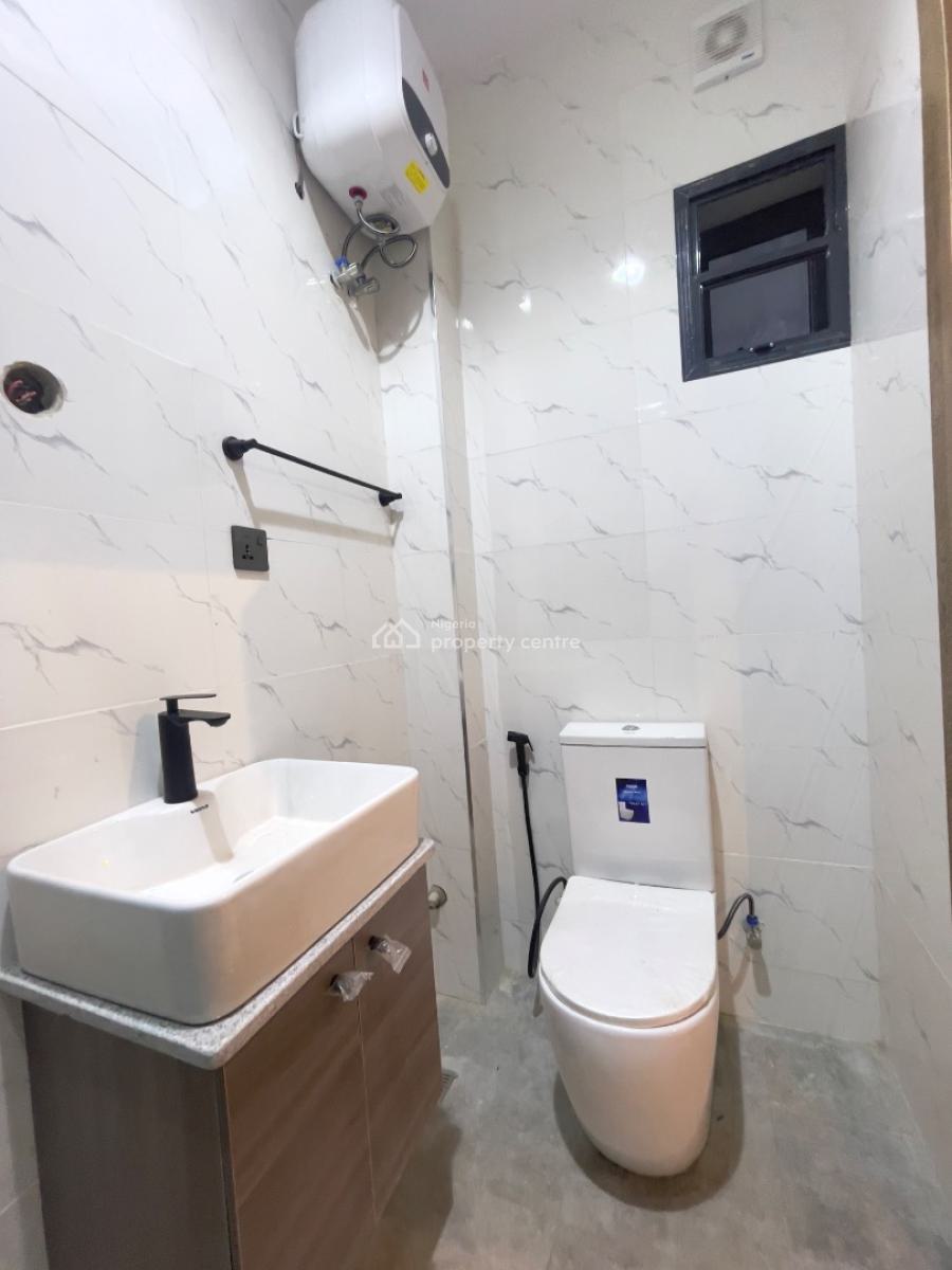 Absolutely Decent 2 and 3 Bed Apartment with Gym, Ikate, Lekki, Lagos, Flat / Apartment for Sale