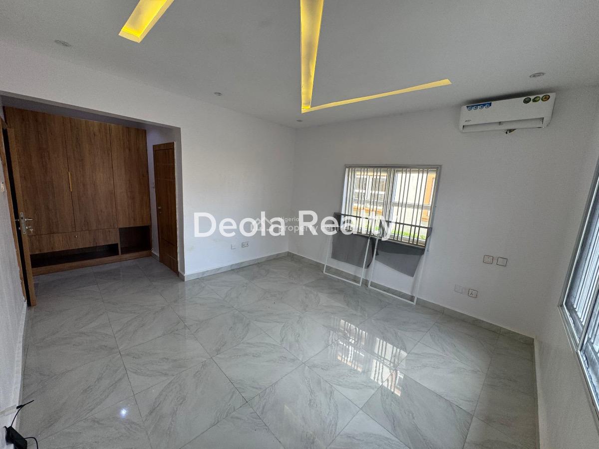 a Super Clean and Serviced 3 Bedrooms Apartment with Bq, Osborne Foreshore Estate, Osborne, Ikoyi, Lagos, Flat / Apartment for Rent