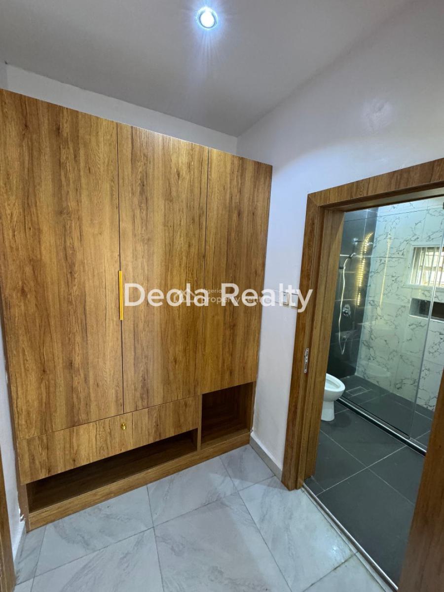 a Super Clean and Serviced 3 Bedrooms Apartment with Bq, Osborne Foreshore Estate, Osborne, Ikoyi, Lagos, Flat / Apartment for Rent