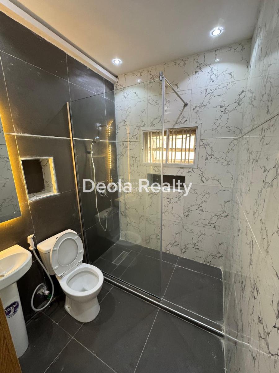 a Super Clean and Serviced 3 Bedrooms Apartment with Bq, Osborne Foreshore Estate, Osborne, Ikoyi, Lagos, Flat / Apartment for Rent