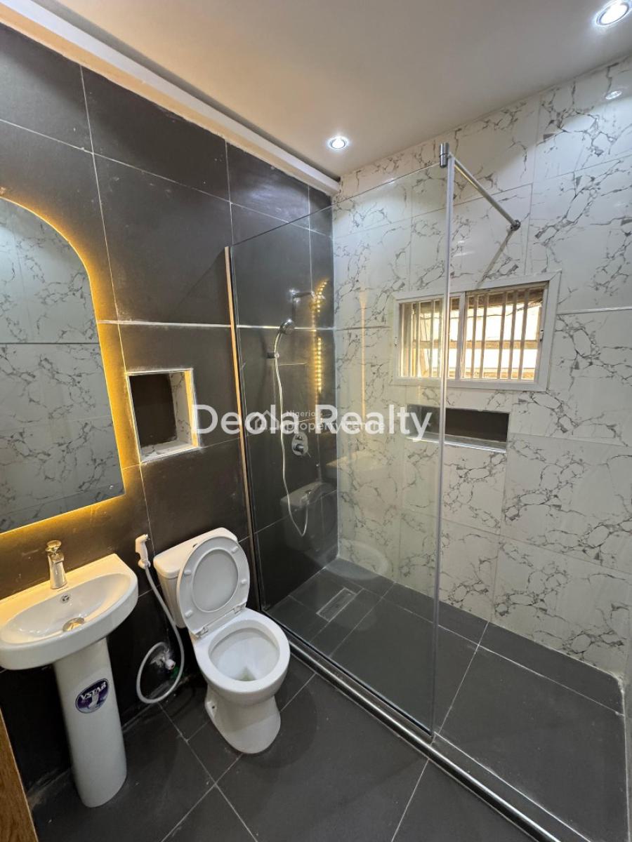 a Super Clean and Serviced 3 Bedrooms Apartment with Bq, Osborne Foreshore Estate, Osborne, Ikoyi, Lagos, Flat / Apartment for Rent