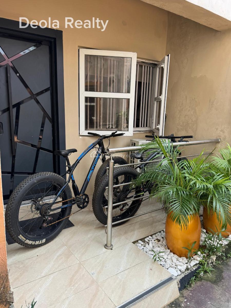 a Super Clean and Serviced 3 Bedrooms Apartment with Bq, Osborne Foreshore Estate, Osborne, Ikoyi, Lagos, Flat / Apartment for Rent