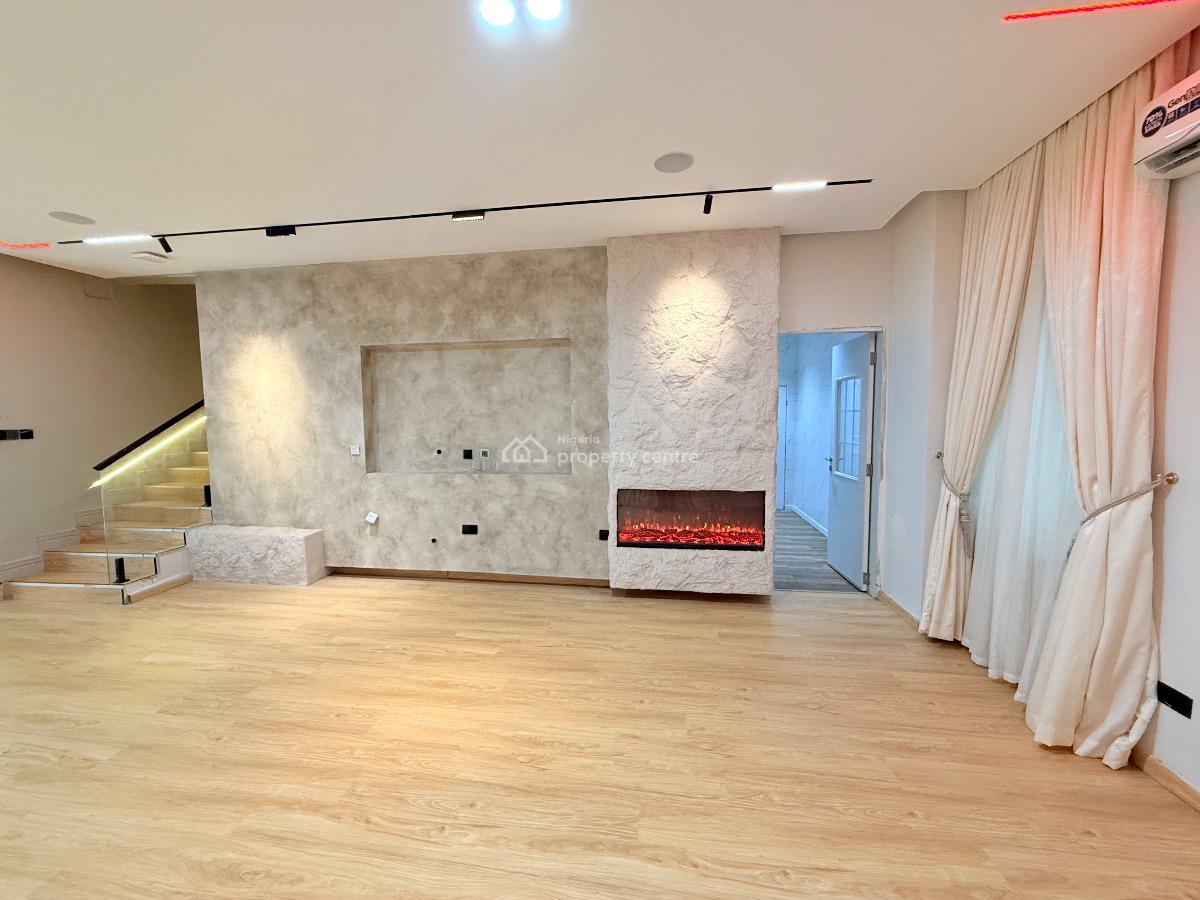 Contemporary 5 Bedroom Detached House, Guzape District, Abuja, Detached Duplex for Sale