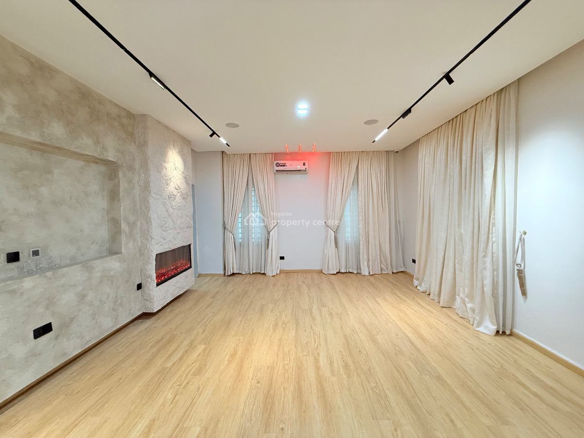 Contemporary 5 Bedroom Detached House, Guzape District, Abuja, Detached Duplex for Sale