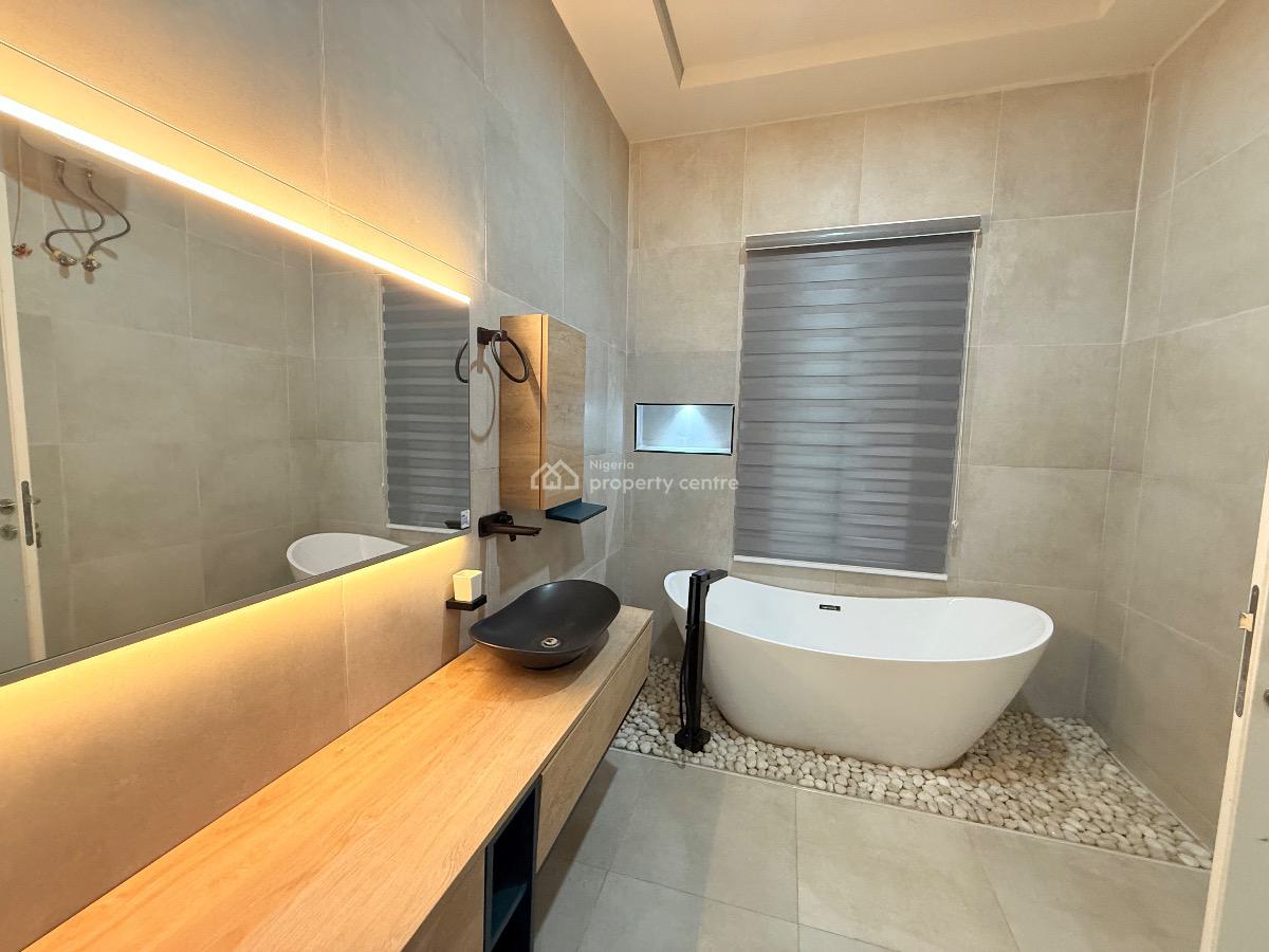 Contemporary 5 Bedroom Detached House, Guzape District, Abuja, Detached Duplex for Sale