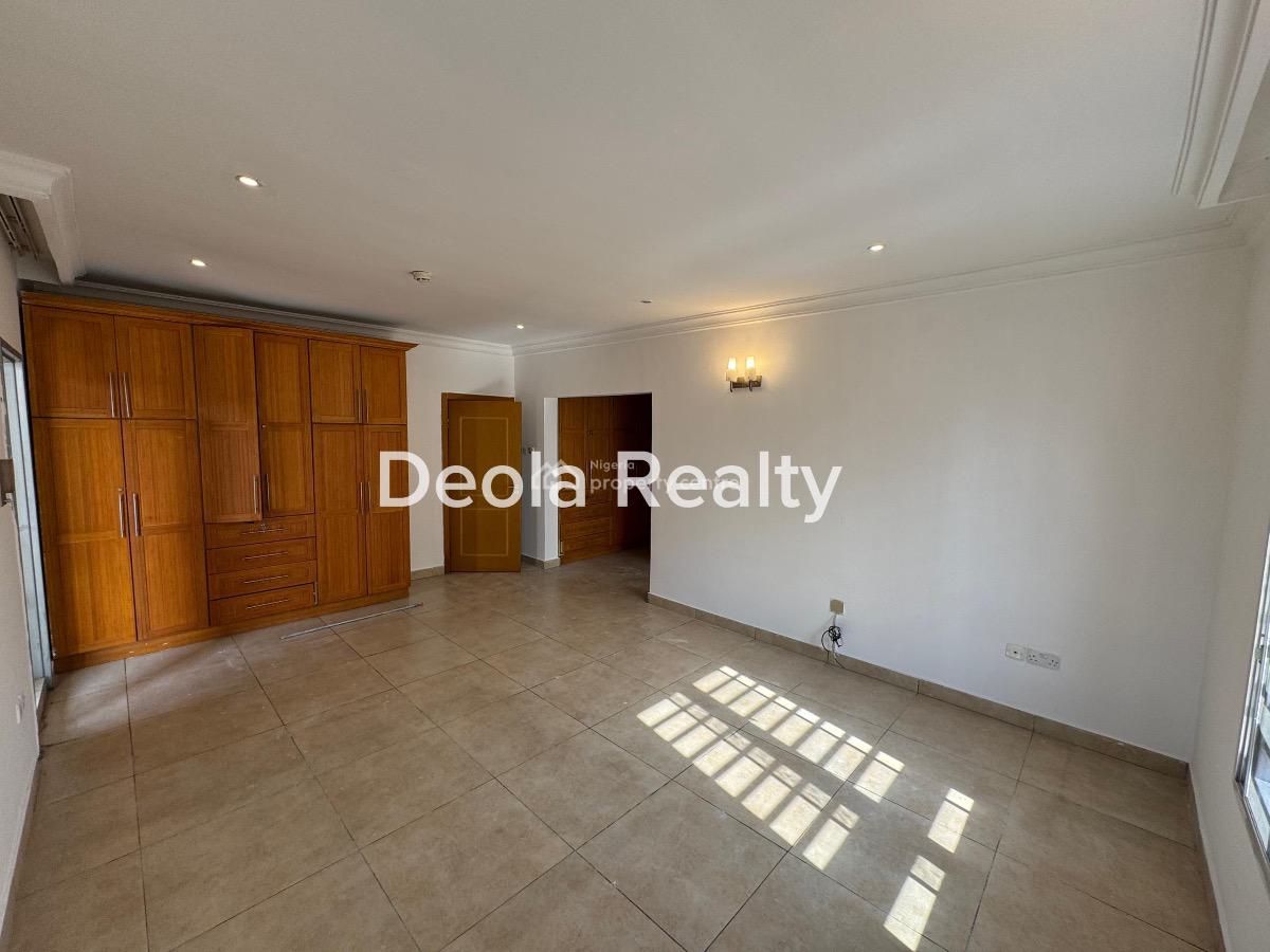 an Executive 4 Bedroom Penthouses with Bq, Pool, Osborne Foreshore Estate, Ikoyi, Lagos, Flat / Apartment for Rent