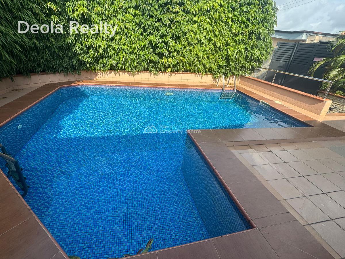 an Executive 4 Bedroom Penthouses with Bq, Pool, Osborne Foreshore Estate, Ikoyi, Lagos, Flat / Apartment for Rent