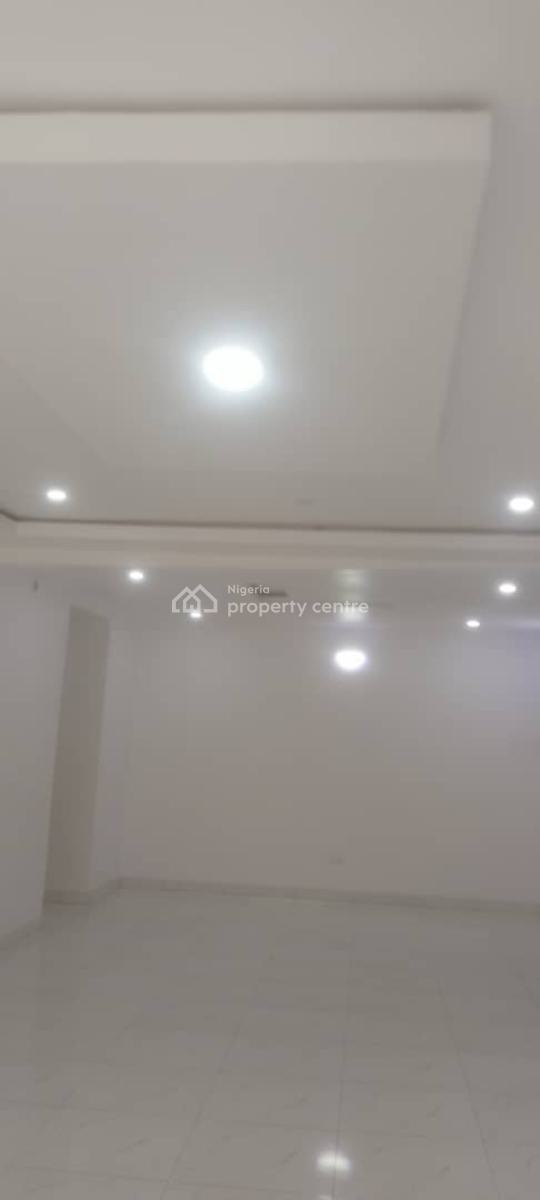 Well Maintained 3 Bedroom Apartment, Lekki, Lagos, Flat / Apartment for Sale