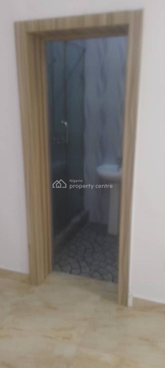 Well Maintained 3 Bedroom Apartment, Lekki, Lagos, Flat / Apartment for Sale