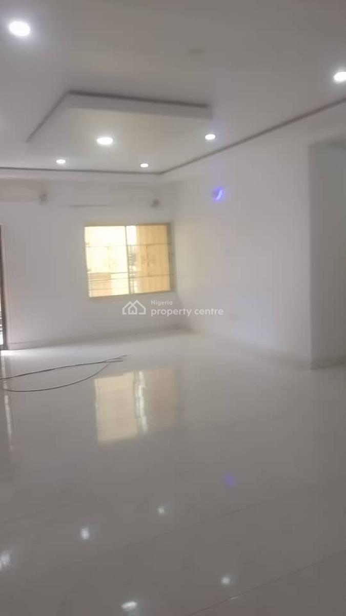 Well Maintained 3 Bedroom Apartment, Lekki, Lagos, Flat / Apartment for Sale