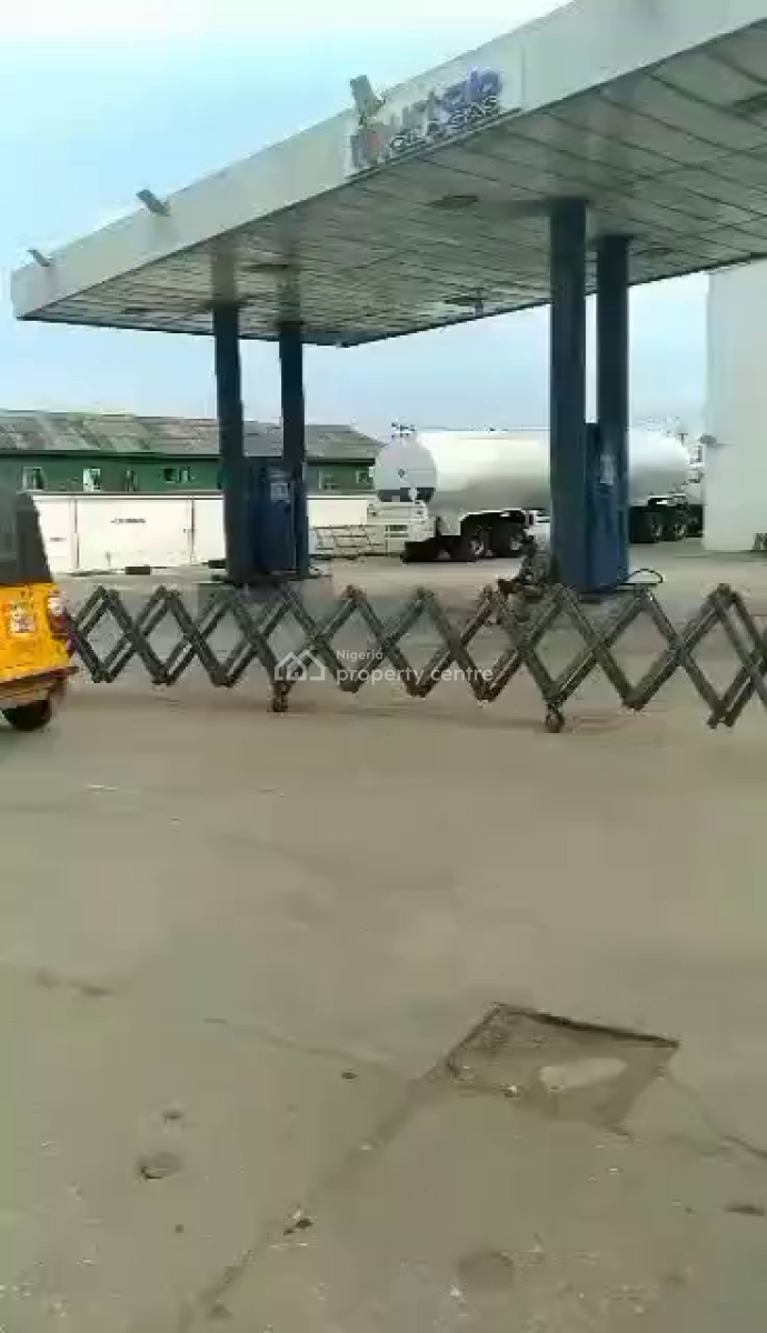 a Filling Station, Igando, Ikotun, Lagos, Filling Station for Sale
