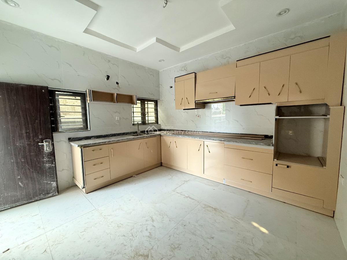 Contemporary 6 Bedroom Duplex, Off Trademore Road, Lugbe District, Abuja, Detached Duplex for Sale