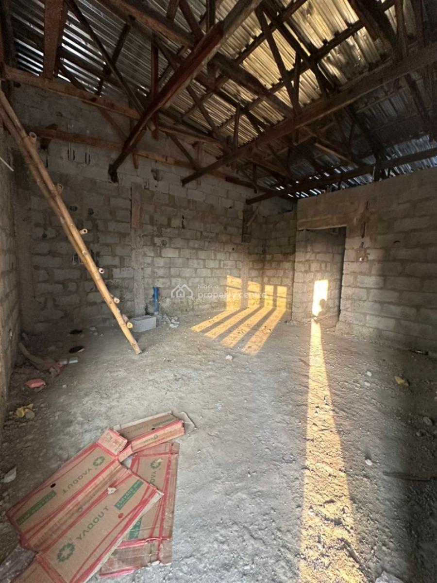 Lovely 4 Beds Terrace Duplex with 1 Room Bq, Gaduwa, Gaduwa, Abuja, Terraced Duplex for Sale