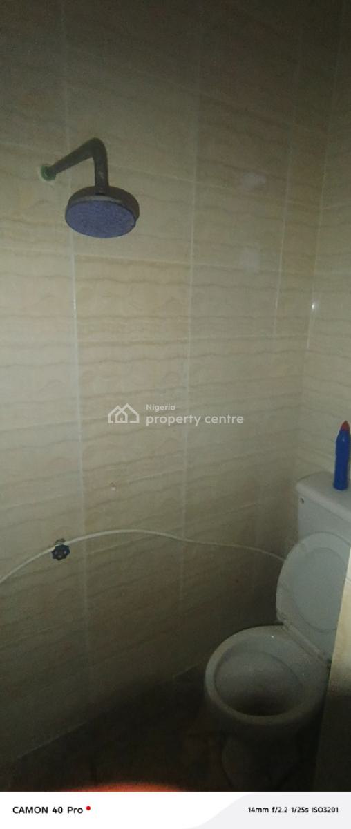 Boys Quarter Shared Kitchen in Osapa, Osapa London, Osapa, Lekki, Lagos, Self Contain (single Rooms) for Rent