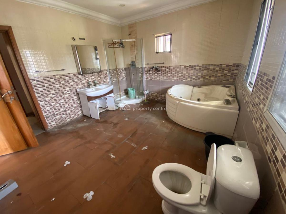 6bedroom Fully Detached House with Bq at Off Admiralty Road Lekki, Off Admiralty Road Lekki Phase 1, Lekki Phase 1, Lekki, Lagos, Detached Duplex for Rent
