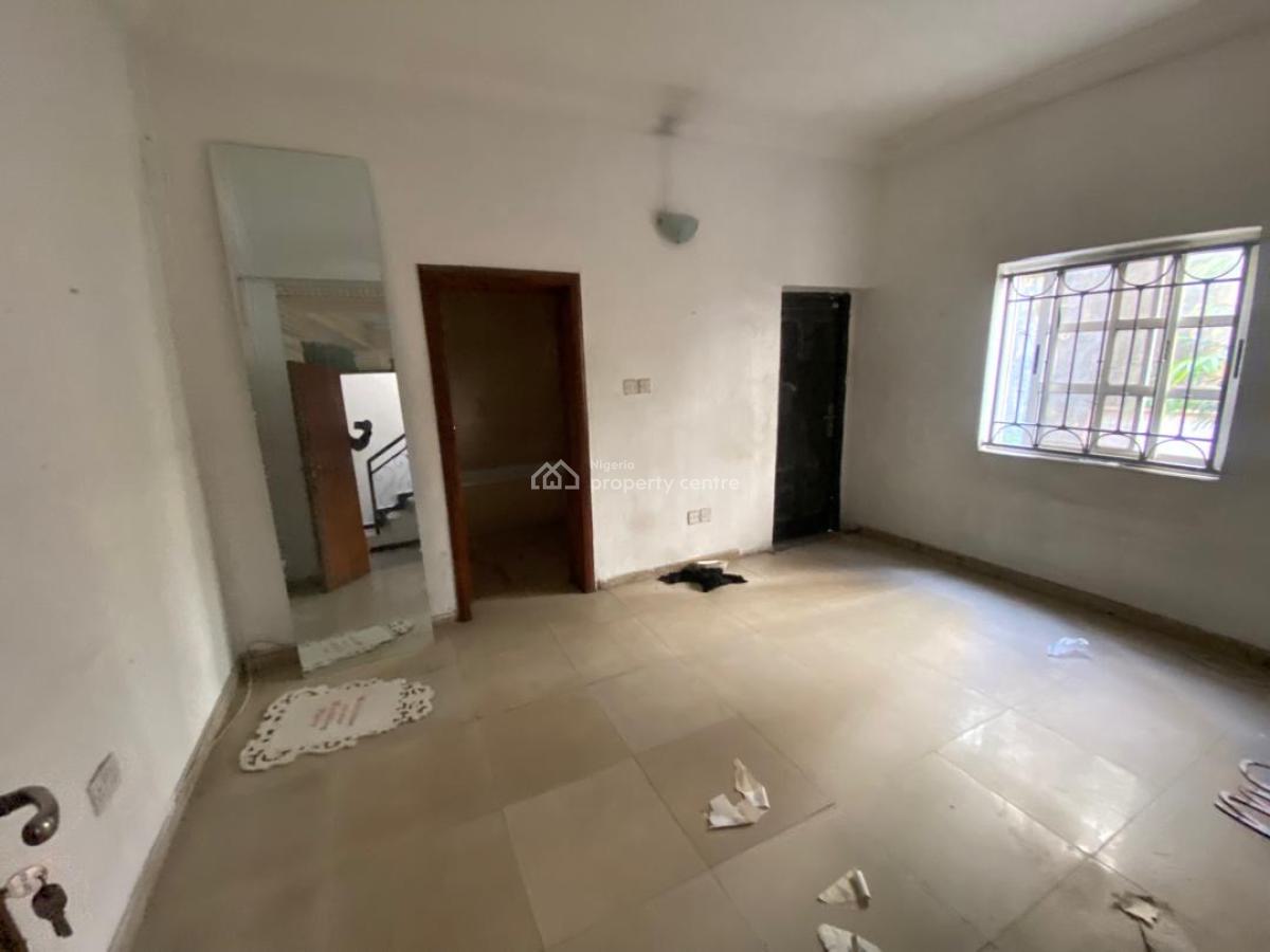 6bedroom Fully Detached House with Bq at Off Admiralty Road Lekki, Off Admiralty Road Lekki Phase 1, Lekki Phase 1, Lekki, Lagos, Detached Duplex for Rent