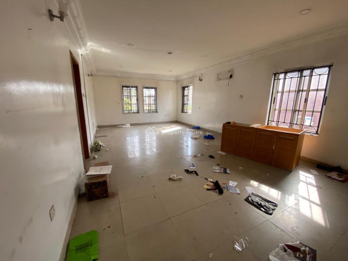 6bedroom Fully Detached House with Bq at Off Admiralty Road Lekki, Off Admiralty Road Lekki Phase 1, Lekki Phase 1, Lekki, Lagos, Detached Duplex for Rent