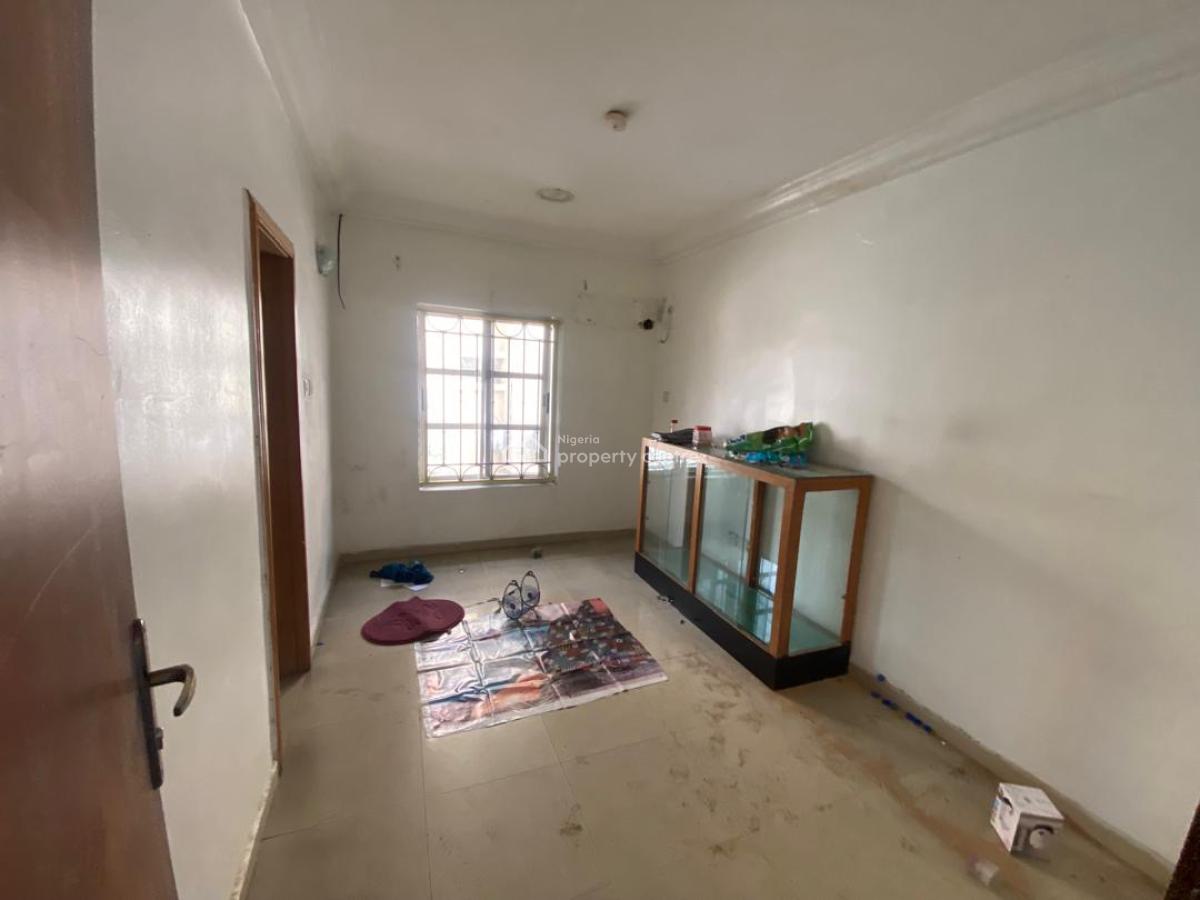 6bedroom Fully Detached House with Bq at Off Admiralty Road Lekki, Off Admiralty Road Lekki Phase 1, Lekki Phase 1, Lekki, Lagos, Detached Duplex for Rent