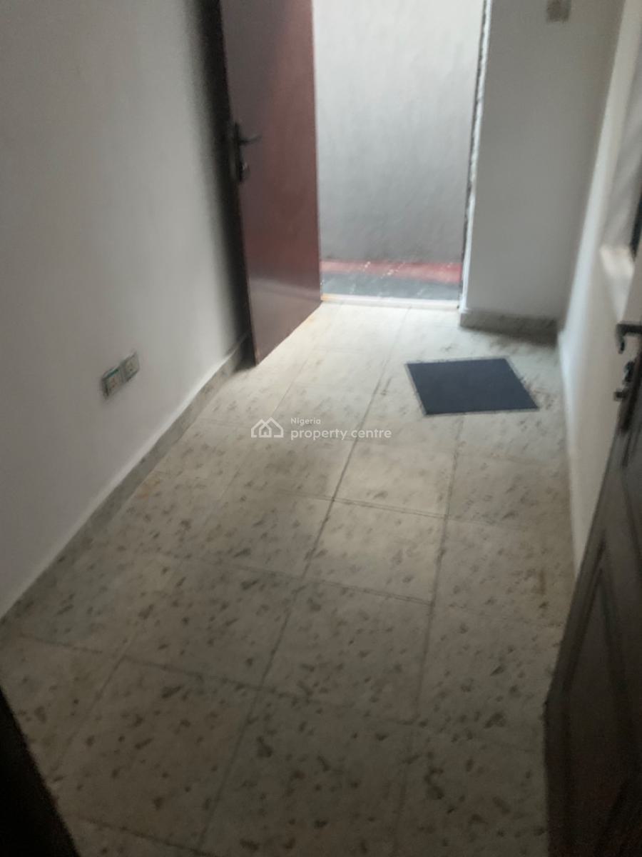 Luxury and Fully Serviced Single Bedroom Apartment (bq), Oliveria Estate ‘orchid Road Lekki, Lekki Expressway, Lekki, Lagos, Self Contain (single Rooms) for Rent