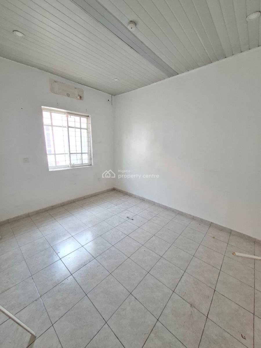 Spacious 4bedroom, Lekki Phase 1, Lekki, Lagos, Semi-detached Duplex for Rent