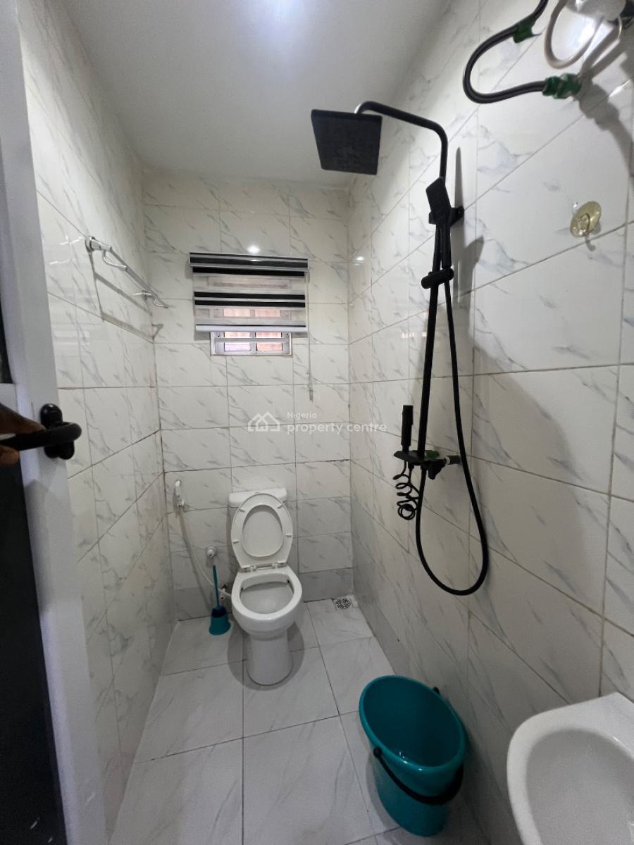 Well Furnished Studio Apartment, Jibowu, Yaba, Lagos, Self Contain (single Rooms) for Rent