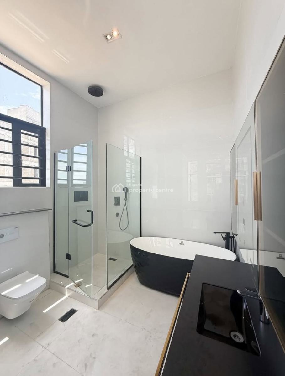 Well Built 5 Bedroom Detached Duplex with Pool & Bq, Chevron, Lekki, Lagos, Detached Duplex for Sale