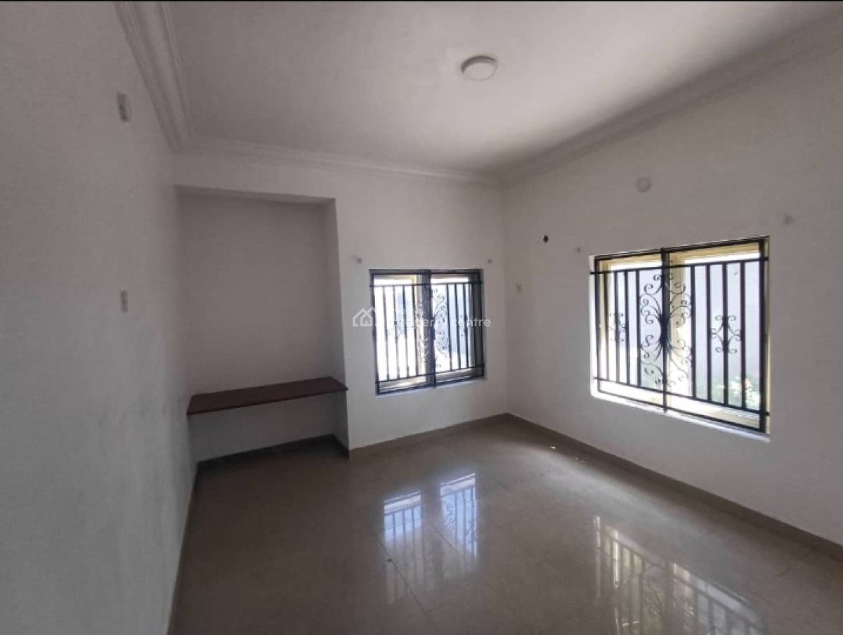Spacious Self Serviced Apartment (2 in a Compound), Lekki Phase 1, Lekki, Lagos, Mini Flat (room and Parlour) for Rent
