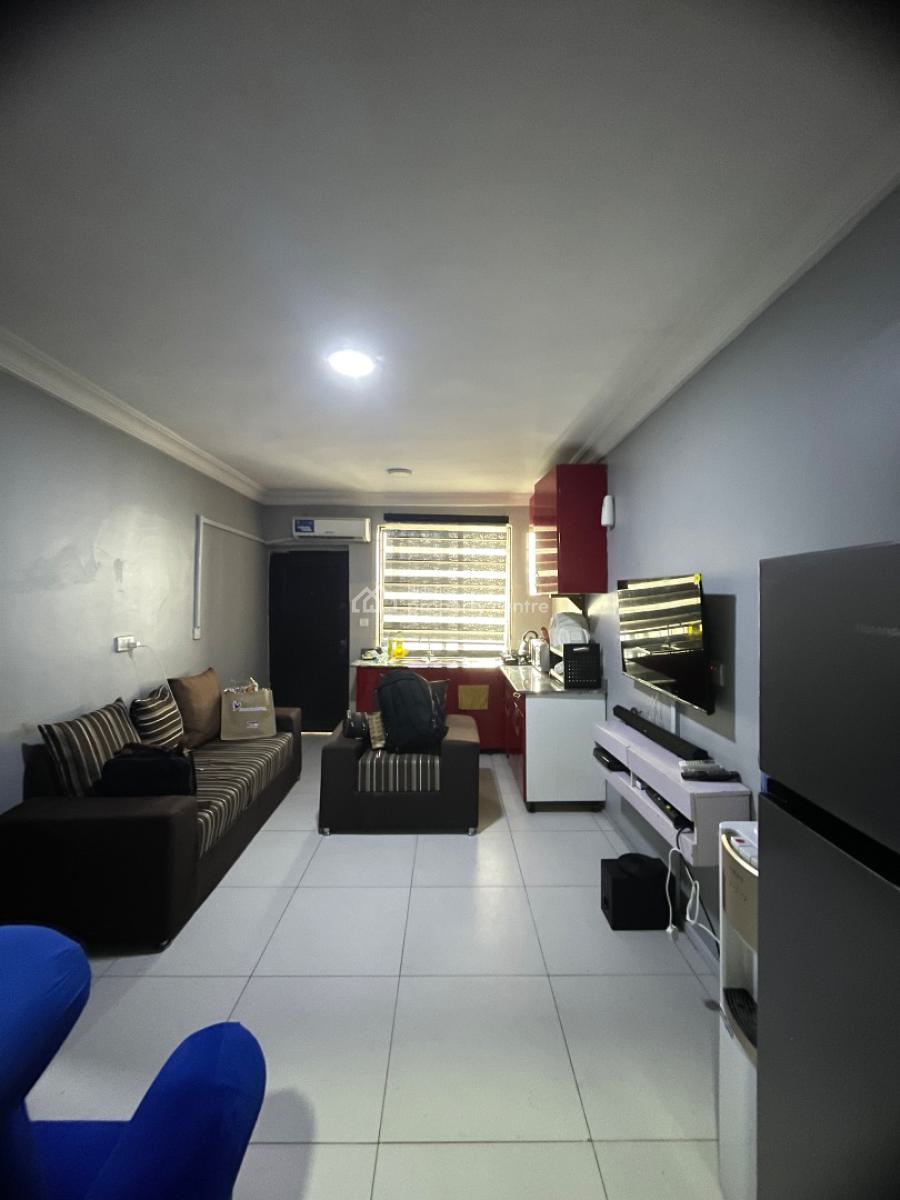 1 Bedroom Flat + Pool & Gym, Salem, Ikate, Lekki, Lagos, Mini Flat (room and Parlour) for Rent
