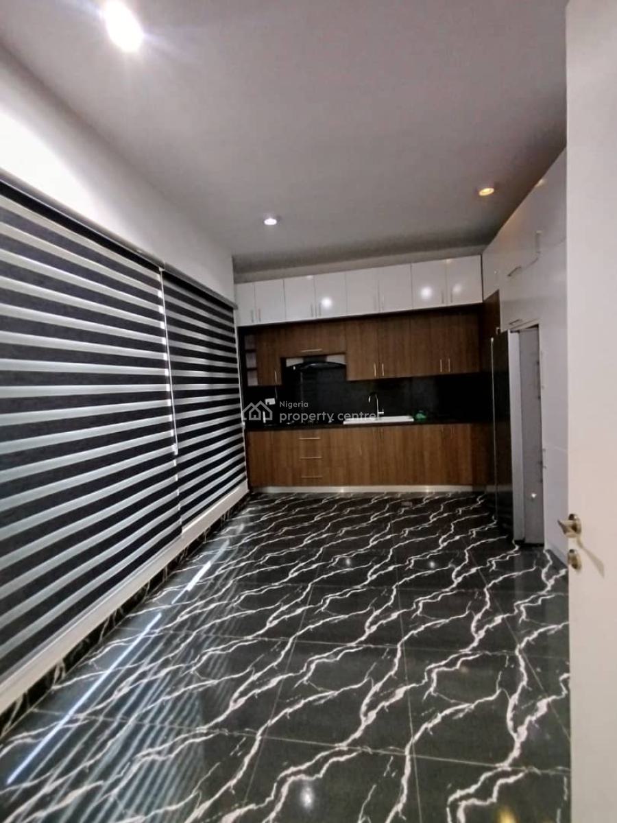 Well Massive Furnished 3 Bedroom Flat Without Bq Tarred Road, Mabushi, Abuja, Flat / Apartment for Rent